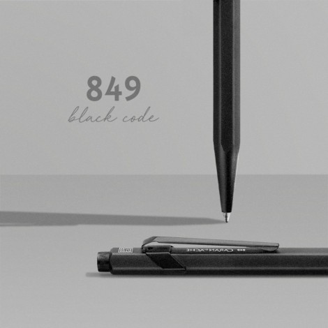 Długopis CARAN D'ACHE 849 Black Code, M, w pudełku, czarny