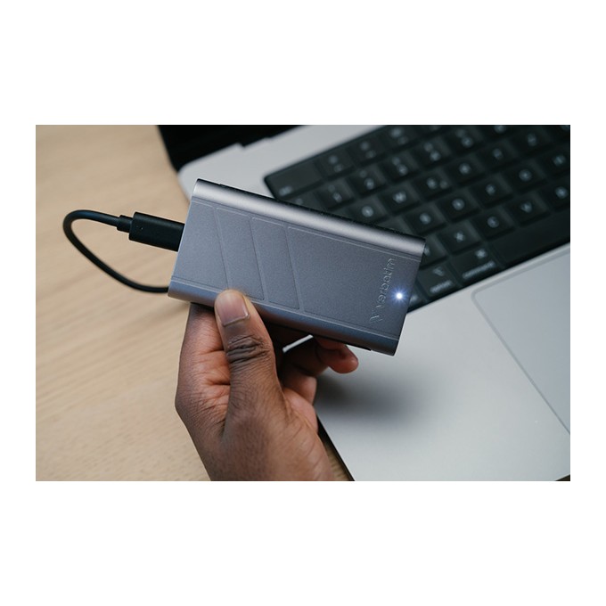 SSD Zewnętrzny Verbatim TurboMetal SSD, 32022, 2000GB, Nero Backup, Srebrny, w zestawie kabel USB-C 20 cm, M.2, 2000 
