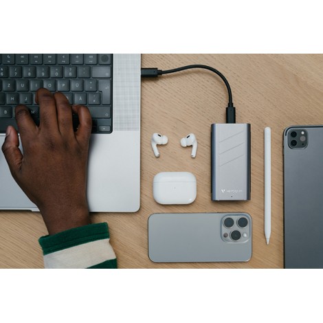 SSD Zewnętrzny Verbatim TurboMetal SSD, 32022, 2000GB, Nero Backup, Srebrny, w zestawie kabel USB-C 20 cm, M.2, 2000 