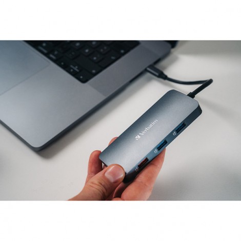 USB (3.2) hub 9-port, 32152, szary, długość przewodu 15cm, Verbatim, 2x USB C, 3x USB A, 1x HDMI, czytnik SD/micro SD USB (3.2) hub 9-port, 32152, szary, długość przewodu 15cm, Verbatim, 2x USB C, 3x USB A, 1x HDMI, czytnik SD/micro SD
