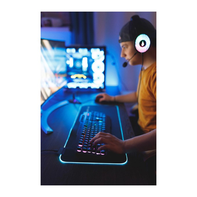 Podkładka pod mysz, Silent Flight RGB, do gry, czarna, 680 x 280 x 3 mm, 3 mm, Surefire