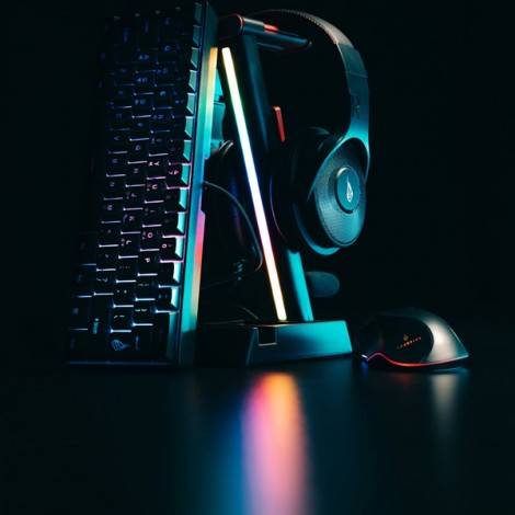 SureFire wielofunkcyjny stojak na słuchawki Vinson N2 Dual Balance RGB, złącze 3,5 mm, czarny, tworzywo ABS, 48847, 
