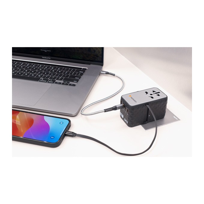 Verbatim, Uniwersalny adapter podróżny CNT-02 GaN III 3x USB-C PD QC 4+, 1x USB-C kabel, 1x USB-A QC, czarny, 85W