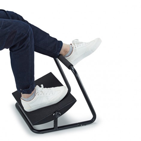 Podstawa ergonomiczna pod nogi, możliwość wyprostowania nóg, czarny, stal, 25 kg nośność, Powerton, regulowana 