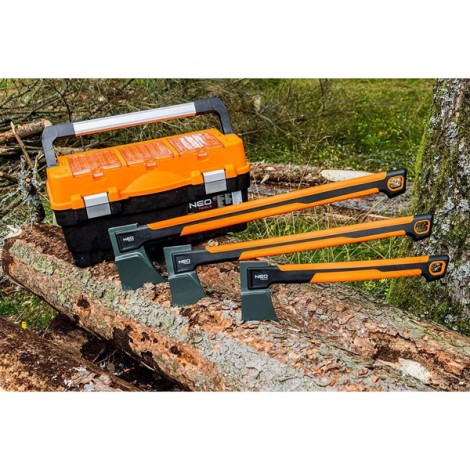 NEO TOOLS Siekiera uniwersalna 27-033, celková hmotnost 2200g, hmotnost hlavy 1700g, délka sekery 71.1cm NEO TOOLS Siekiera uniwersalna 27-033, celková hmotnost 2200g, hmotnost hlavy 1700g, délka sekery 71.1cm