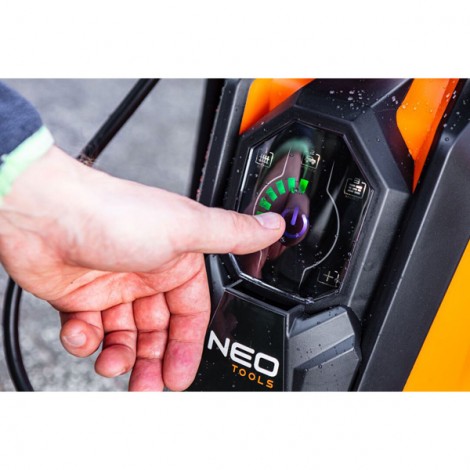 Neo tools Myjka ciśnieniowa 04-705, 2000W, 150bar, 6l/min. Neo tools Myjka ciśnieniowa 04-705, 2000W, 150bar, 6l/min.