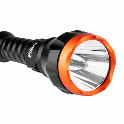 Latarka akumulatorowa, 1xLED, 1x4000 mAh, USB, 10W, 4 tryby świecenia Latarka akumulatorowa, 1xLED, 1x4000 mAh, USB, 10W, 4 tryby świecenia