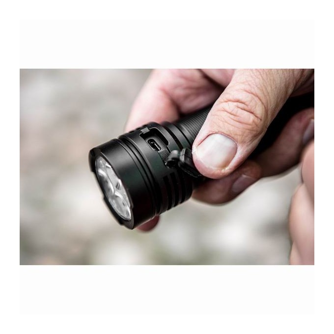 Latarka LED akumulatorowa, 1x4000 mAh, aluminium, czarna, Funkcja zoom, 3 rodzaje świecenia, IPX4, USB