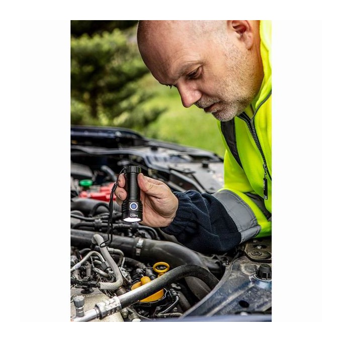 Latarka LED akumulatorowa, 1x4000 mAh, aluminium, czarna, Funkcja zoom, 3 rodzaje świecenia, IPX4, USB